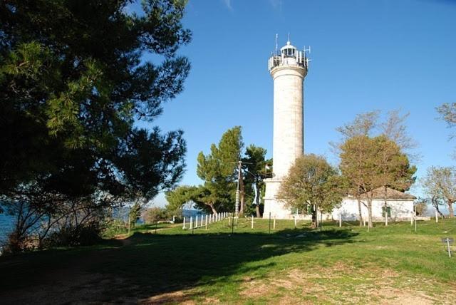 סבודרייה Bungalow Leo מראה חיצוני תמונה